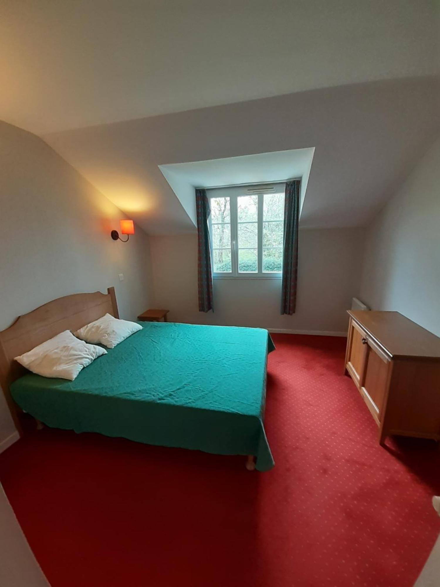 Appartement Superbe duplex avec piscine à Monflanquin Extérieur photo